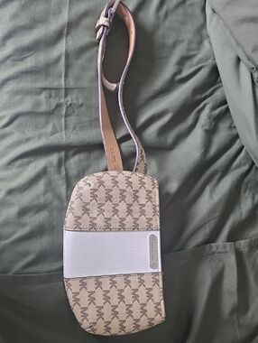 Michael Kors Beige Fanny Pack Belt Bag Small/ Medium